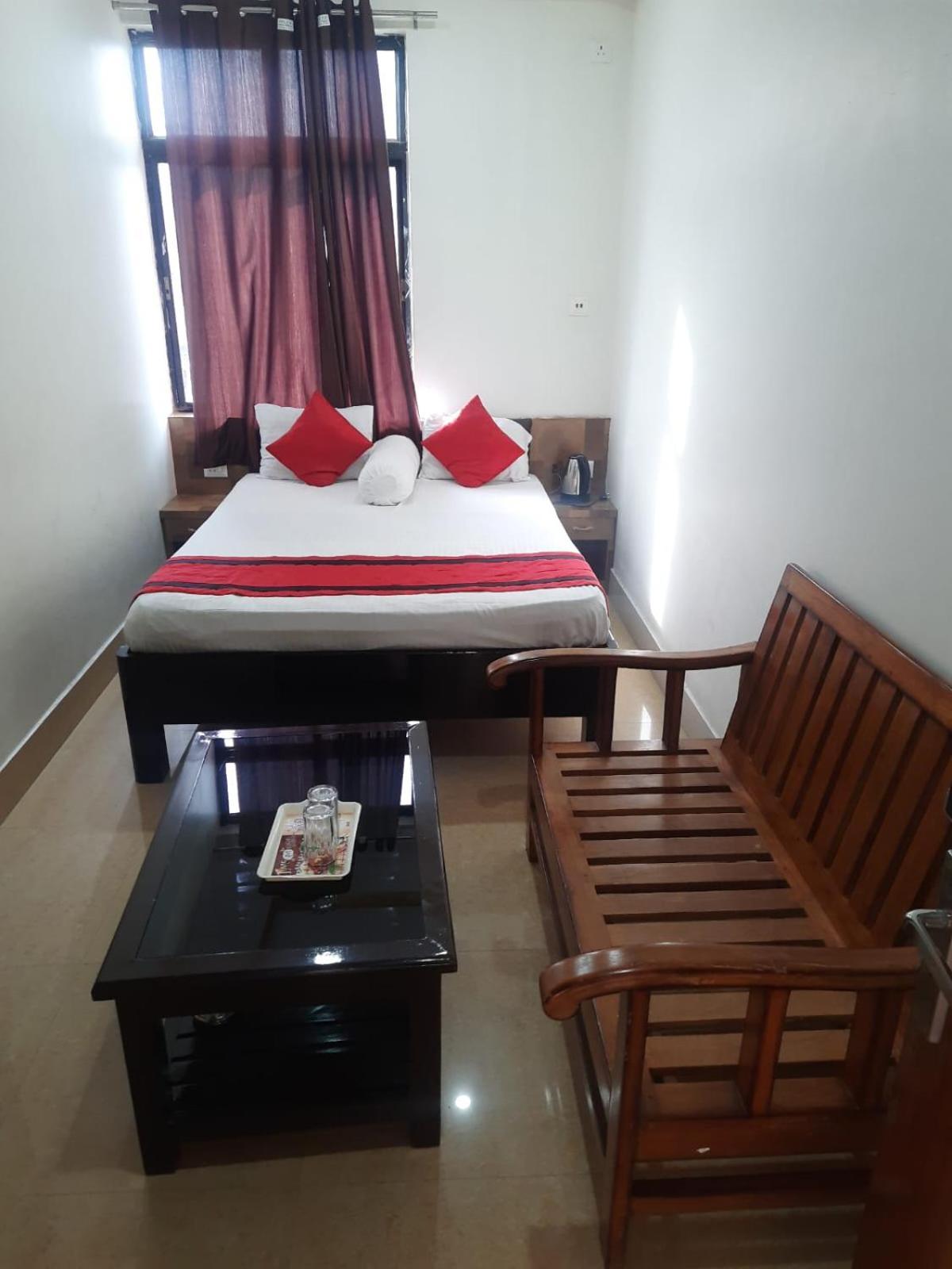 Hotel Knight Inn Airport Guwahati Luaran gambar