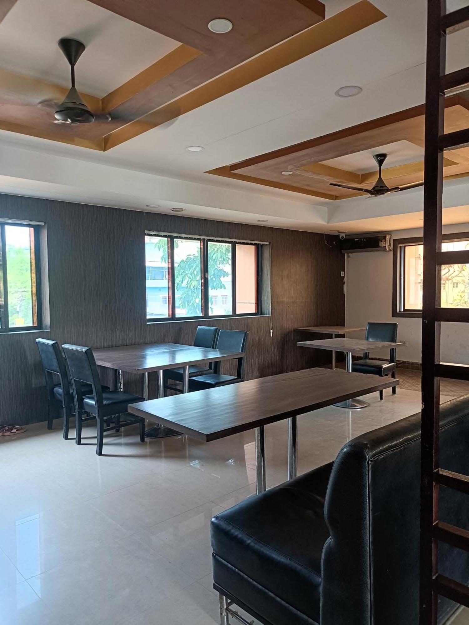 Hotel Knight Inn Airport Guwahati Luaran gambar